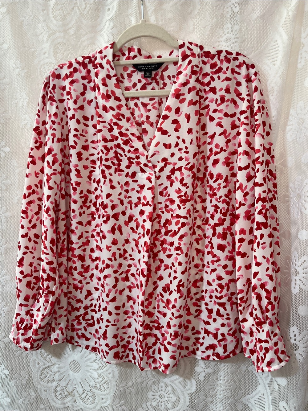 😻5for$15😻Investments Petite Abstract long sleeve PXL